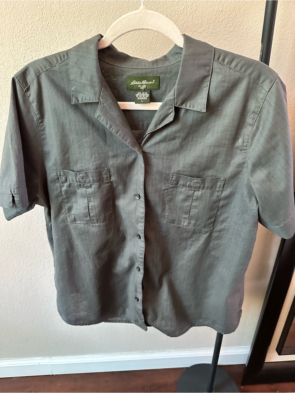 Eddie Bauer Women's Short-Sleeve Button-Down Shirt in Olive